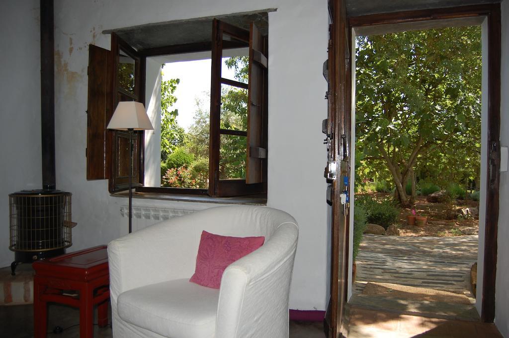 Monte Da Fornalha Bed and Breakfast Borba Habitación foto